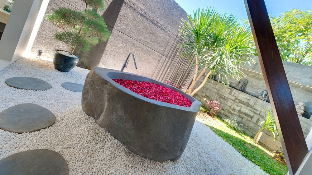 The Layar - 1 bedroom - Outdoor bath